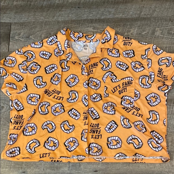 Orange Graphic Button-Up Shirt very soft crop top HALLOWEEN 🎃  NWOT - Picture 1 of 10